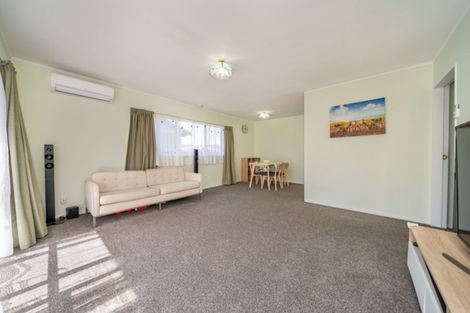 Photo of property in 614f2- Fergusson Drive, Trentham, Upper Hutt, 5018