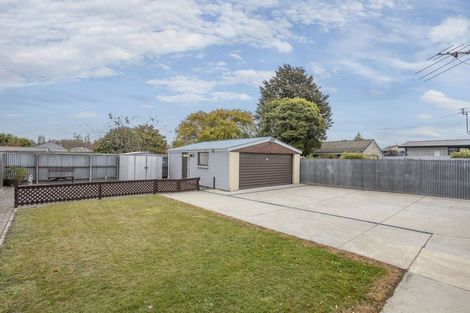 Photo of property in 237 Burwood Road, Burwood, Christchurch, 8083