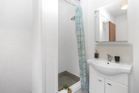 Photo of property in 2/4 Moana Street, Frankton, Hamilton, 3204