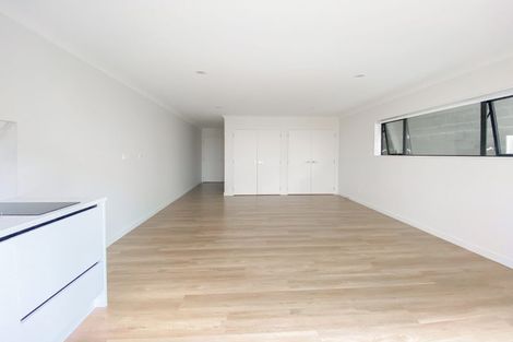 Photo of property in 37 Elevation Street, Flat Bush, Auckland, 2019