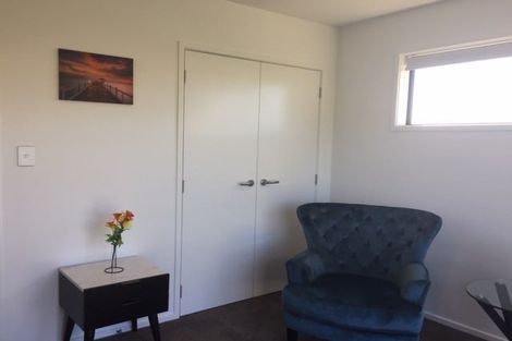 Photo of property in 16 Hurunui Drive, Te Awa, Napier, 4110