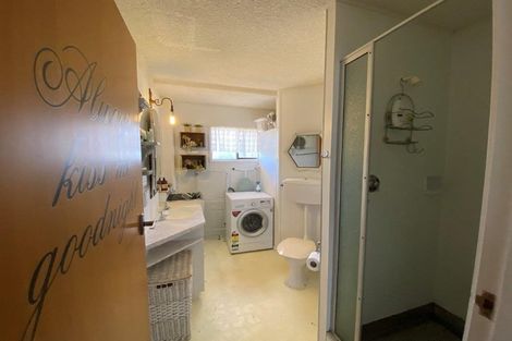 Photo of property in 40 Maunganui Road, Mount Maunganui, 3116