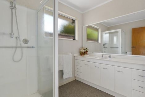Photo of property in 76 Mansels Road, Greerton, Tauranga, 3112