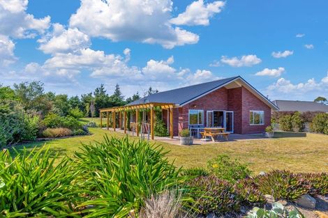 Photo of property in 27 Glenmark Drive, Waipara, 7483