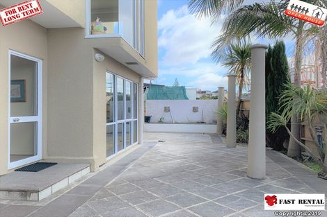 Photo of property in 59 Beach Road, Castor Bay, Auckland, 0620