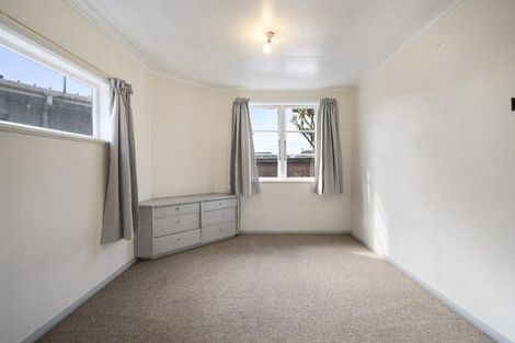 Photo of property in 40 Andrew Avenue, Roslyn, Palmerston North, 4414