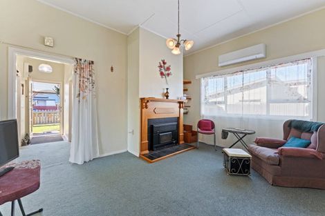 Photo of property in 50 Weld Street, Feilding, 4702