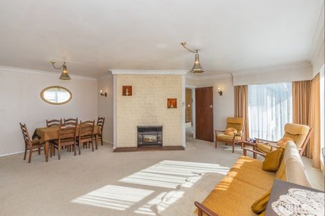 Photo of property in 4 Highfield Place, Levin, 5510