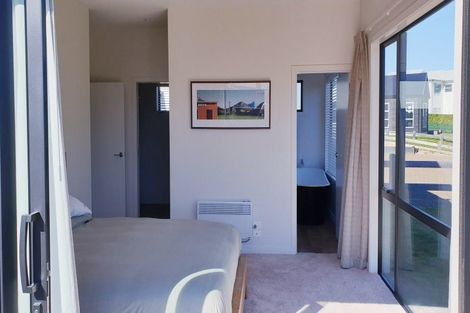 Photo of property in 6 Clutha Place, Wanaka, 9305