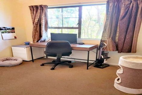 Photo of property in 67b Thurleigh Grove, Karori, Wellington, 6012