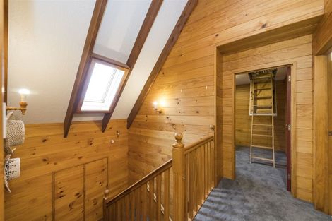 Photo of property in 9 Wanganui Road, Marton, 4710