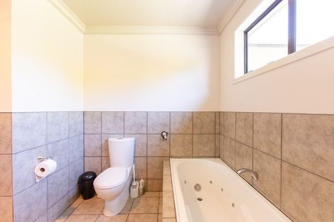 Photo of property in 55 Princess Street, Dannevirke, 4930