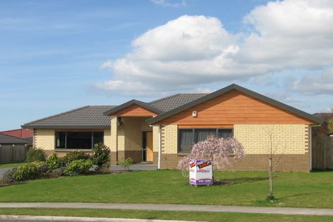 Photo of property in 21 Mccahon Drive, Pukehangi, Rotorua, 3015
