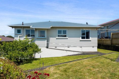 Photo of property in 8 Lydford Place, Spotswood, New Plymouth, 4310