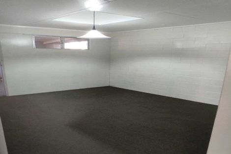 Photo of property in 1/4 Richmond Street, Waitara, 4320