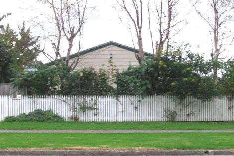 Photo of property in 76 Elizabeth Street, Waikanae, 5036