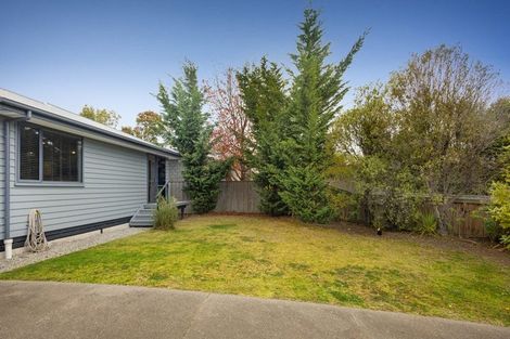 Photo of property in 12 Binstead Place, Avondale, Christchurch, 8061