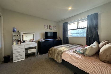 Photo of property in 2/34 John Campbell Crescent, Hillmorton, Christchurch, 8024