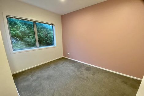 Photo of property in 61u5 Black Rock Road, Newlands, Wellington, 6037