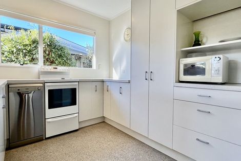 Photo of property in 4 Allman Drive, Coromandel, 3506