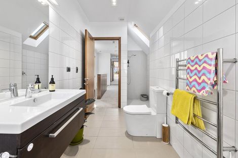 Photo of property in 33 Boardwalk Lane, Seatoun, Wellington, 6022