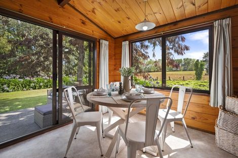 Photo of property in 373 Colyton Road, Colyton, Feilding, 4775