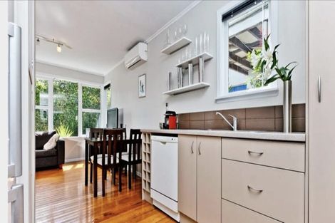 Photo of property in 1/37 Esmonde Road, Takapuna, Auckland, 0622