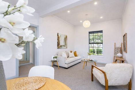 Photo of property in 6 Queen Street, Mosgiel, 9024