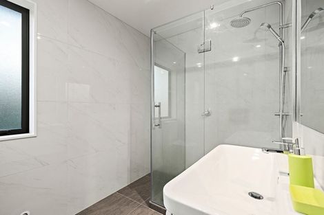 Photo of property in 13 San Prospero Crescent, Henderson, Auckland, 0612