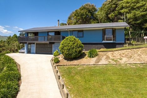 Photo of property in 17 Beach Place, Havelock, 7100