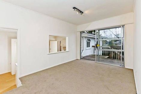 Photo of property in 1/156 Forrest Road, Forrest Hill, Auckland, 0620