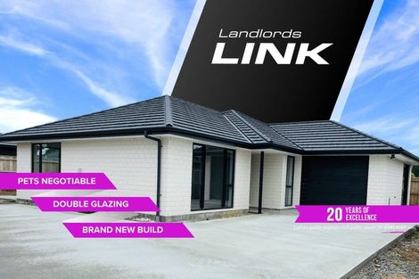 Photo of property in 15 Oldfield Lane, Marton, 4710