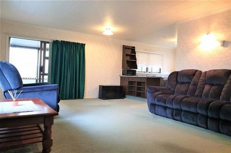 Photo of property in 3/187 Carrington Street, Lower Vogeltown, New Plymouth, 4310