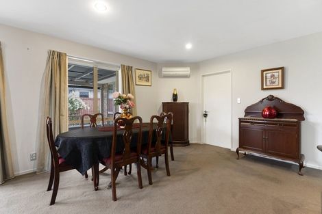 Photo of property in 13 Maple Place, Rangiora, 7400