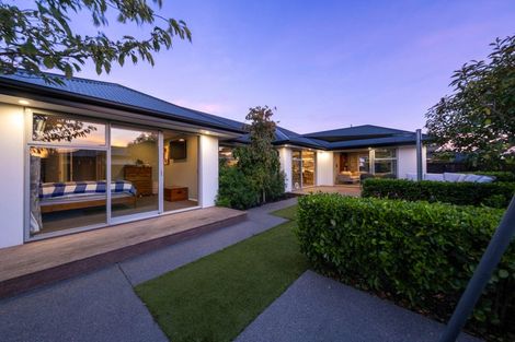 Photo of property in 8 Whincops Road, Halswell, Christchurch, 8025