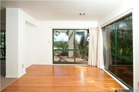 Photo of property in 27 Bushlands Park Drive, Albany, Auckland, 0632