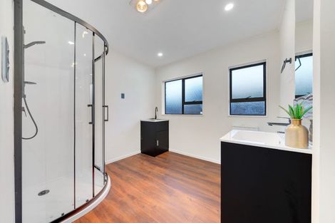 Photo of property in 1/554 Weymouth Road, Weymouth, Auckland, 2103