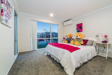 Photo of property in 43 Lockheed Street, Hobsonville, Auckland, 0618