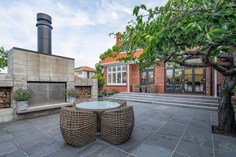 Photo of property in 15 Ings Avenue, Saint Clair, Dunedin, 9012