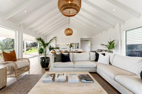 Photo of property in 48 Upper Whangateau Road, Big Omaha, 0985