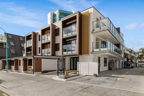 Photo of property in 6 Adams Avenue, Mount Maunganui, 3116
