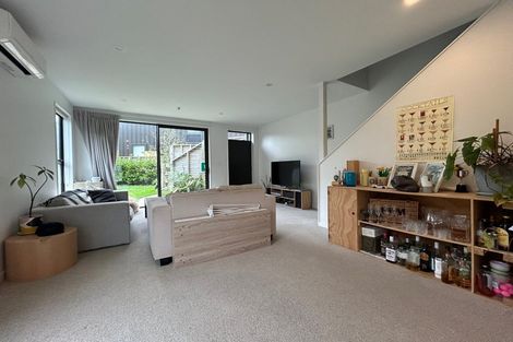 Photo of property in 41 Rua Kai Way, Brooklyn, Wellington, 6021
