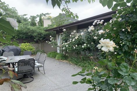 Photo of property in 46 Bryndwr Road, Fendalton, Christchurch, 8052