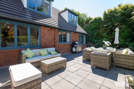 Photo of property in 17a Simla Crescent, Khandallah, Wellington, 6035