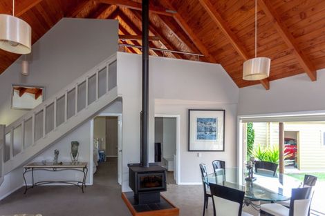 Photo of property in 127 Mckellar Place, Whangamata, 3620