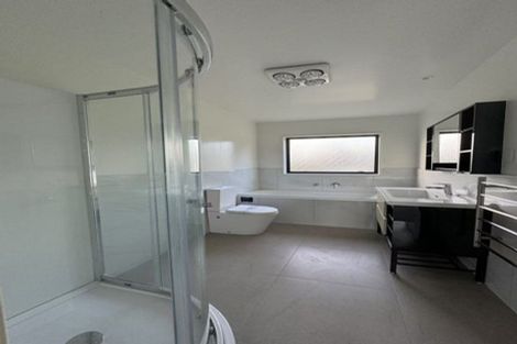 Photo of property in 9 Apple Lane, Henderson, Auckland, 0610