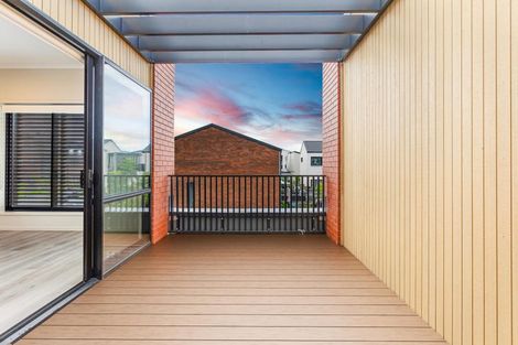 Photo of property in 16 Kerewhenua Crescent, Hobsonville, Auckland, 0616