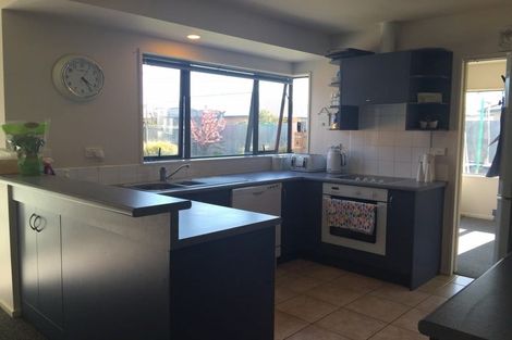 Photo of property in 6 Panache Place, Northwood, Christchurch, 8051