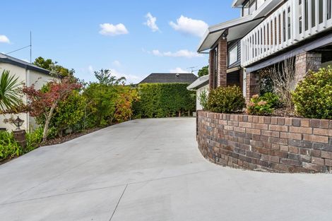 Photo of property in 2/42 Beulah Avenue, Rothesay Bay, Auckland, 0630