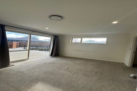 Photo of property in 13 Riverboat Lane, Helensville, 0800